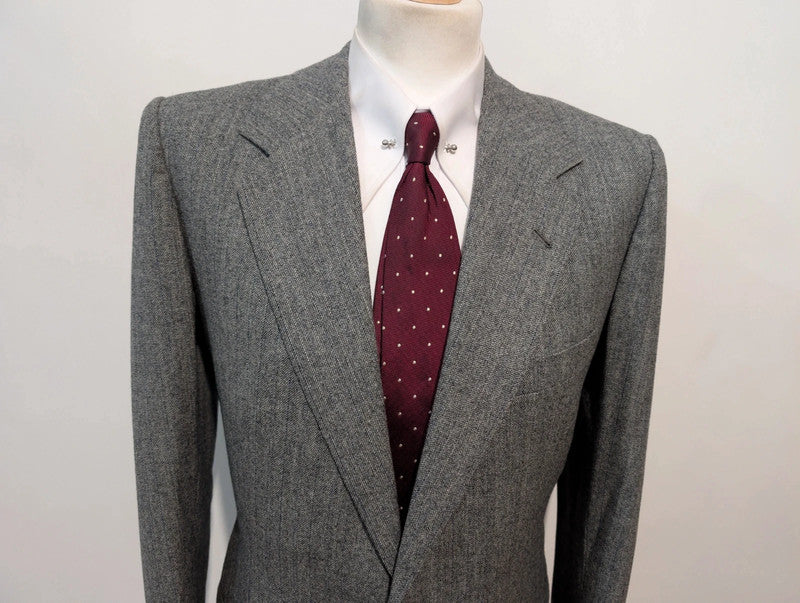 Fabuleux costume gris en tweed