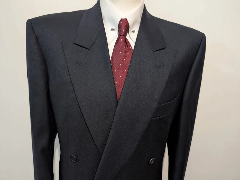 Incredible navy blue wool double-breasted suit
