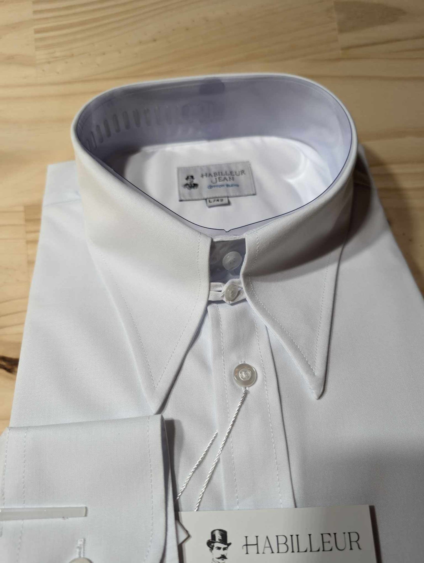 Cotton blend point collar shirt