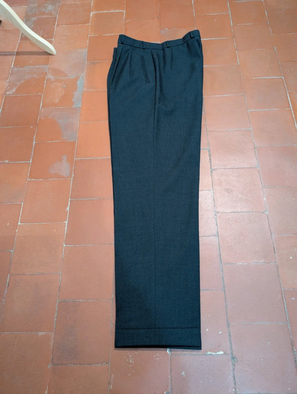 Classique costume croisé gris en laine froide