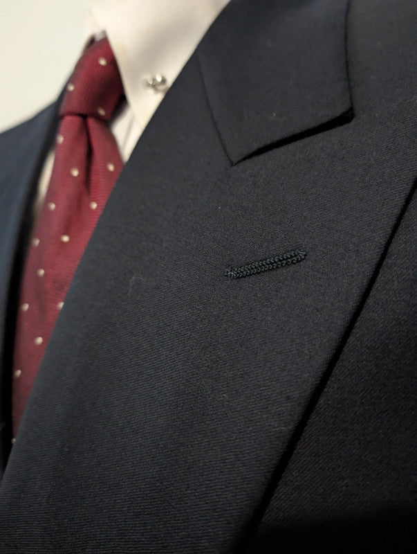 Incredible navy blue wool double-breasted suit