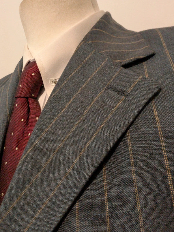 Redoutable costume pinstripe en lin