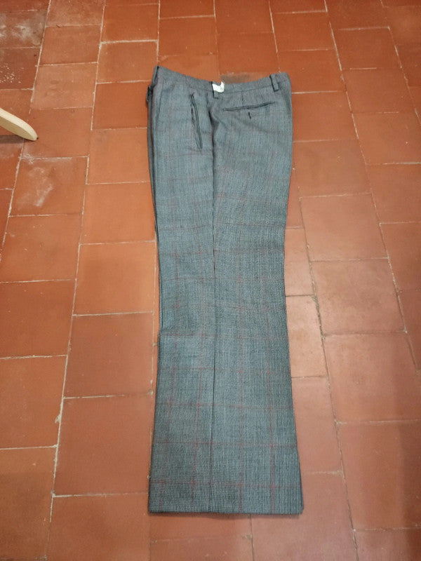 Petit costume gris a carreaux en laine