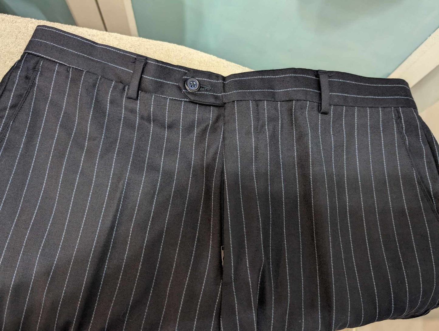 Formidable costume chalkstripe en laine