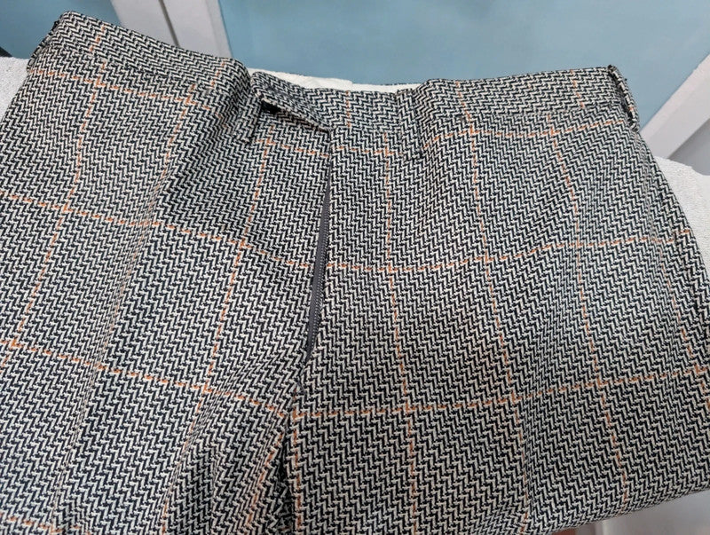 Exceptionnel costume a carreaux en laine