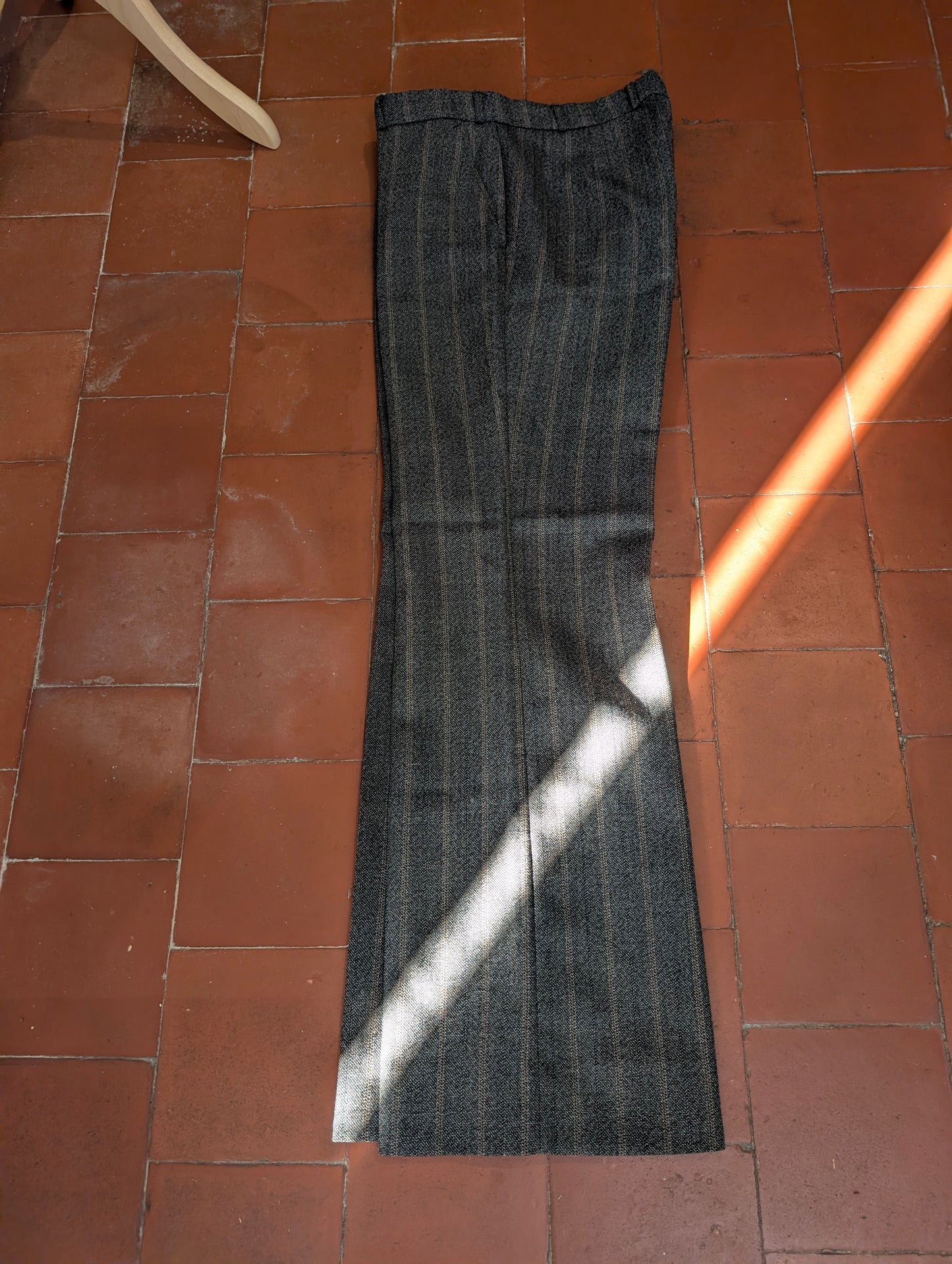 Costume gris à rayure