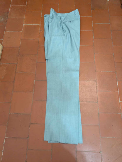 Mignon costume croisé bleu vert en laine légère