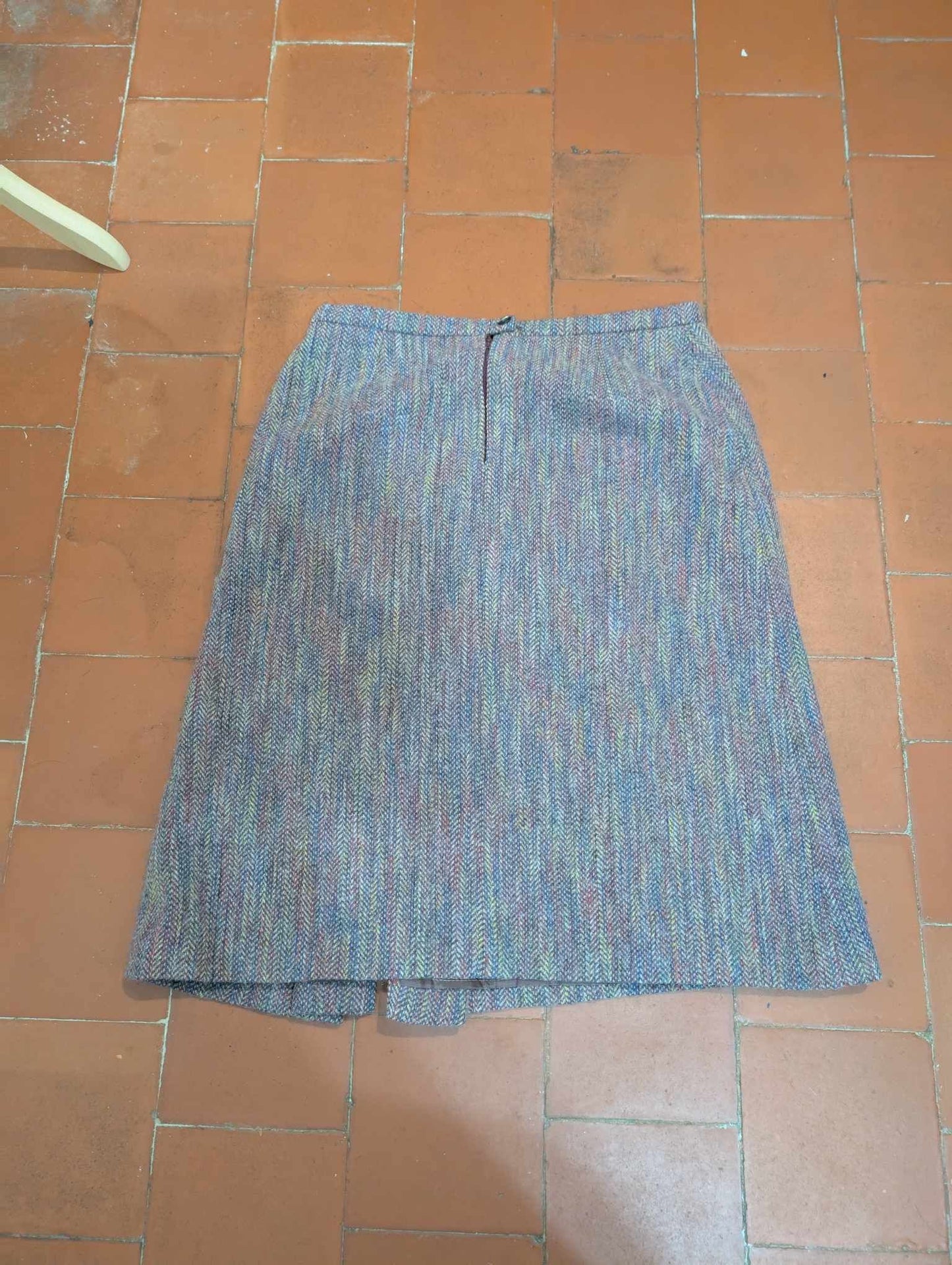 Magnifique tailleur violet lilas en tweed