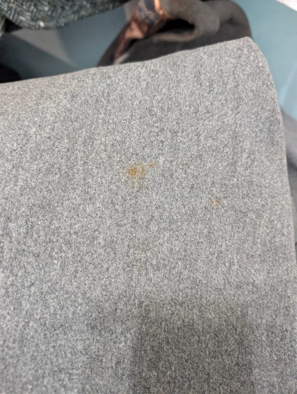 Antiker zweireihiger Wollmantel