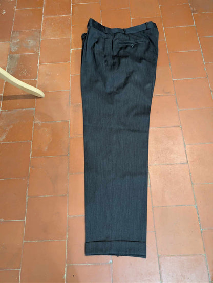 Splendide costume croisé gris en laine