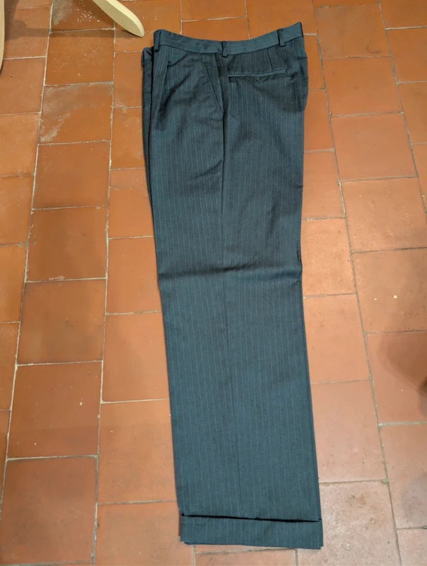 Exceptionnel costume croisé Pinstripe en laine