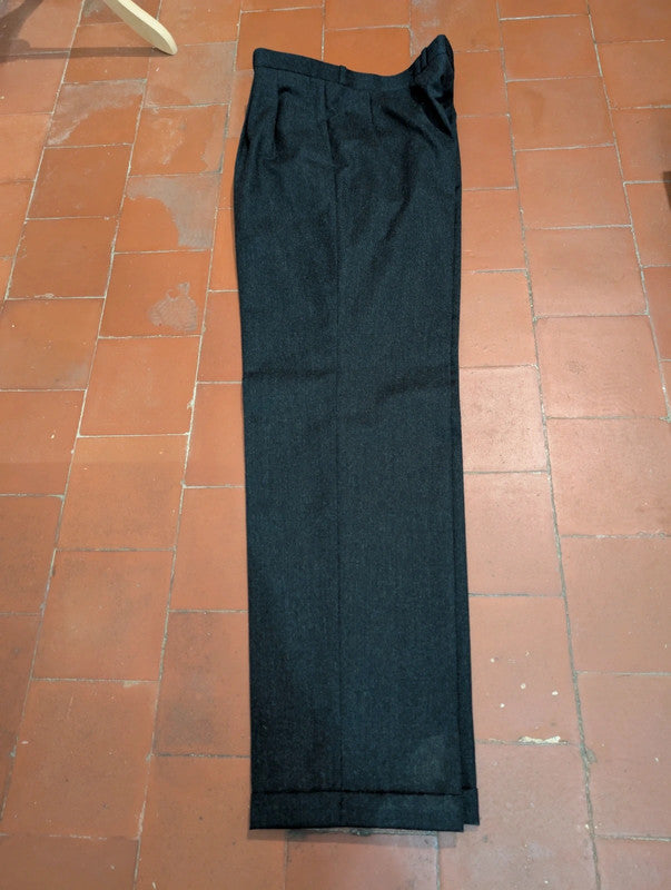 Furieux costume croisé en flanelle lourde