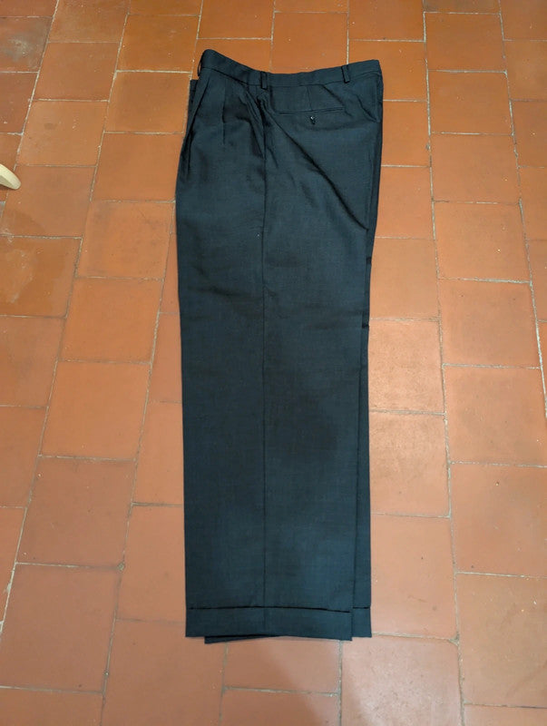 Légendaire costume croisé gris en laine froide