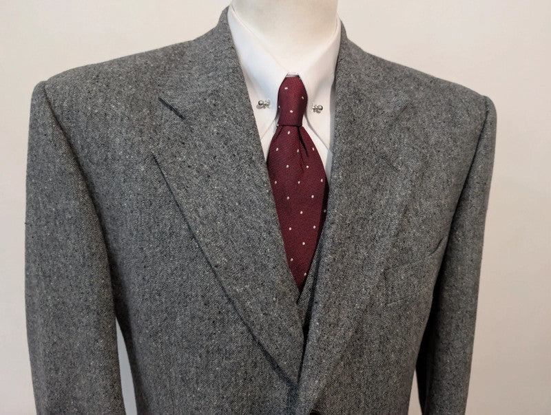Formidable 3-piece tweed suit