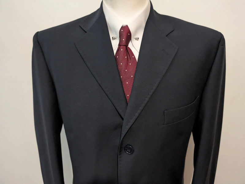 Classique costume bleu marine en laine