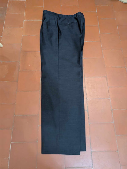Adorable costume croisé gris en laine