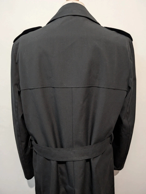 Grand trench coat