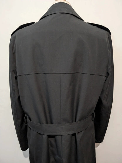 Grand trench coat