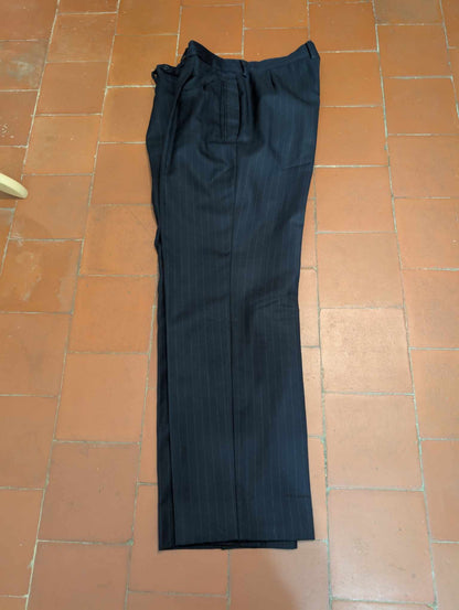 Méchant costume pinstripe en laine