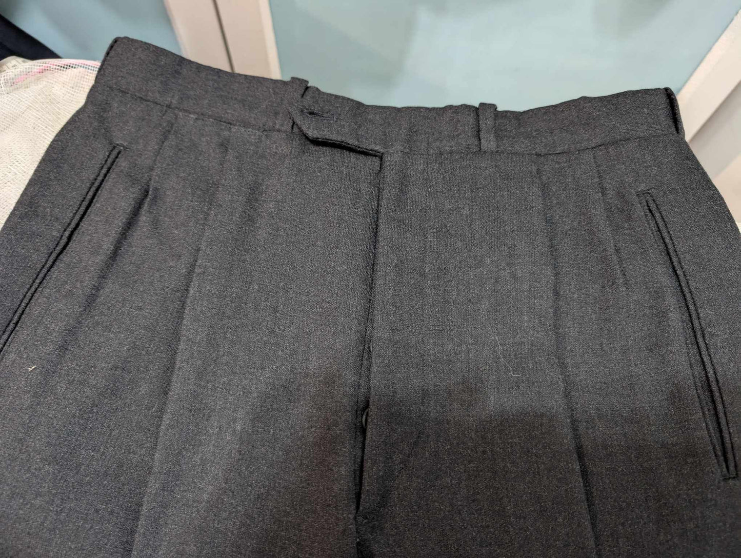 Classique costume gris en laine