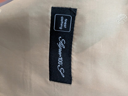 Élégant costume pinstripe en laine