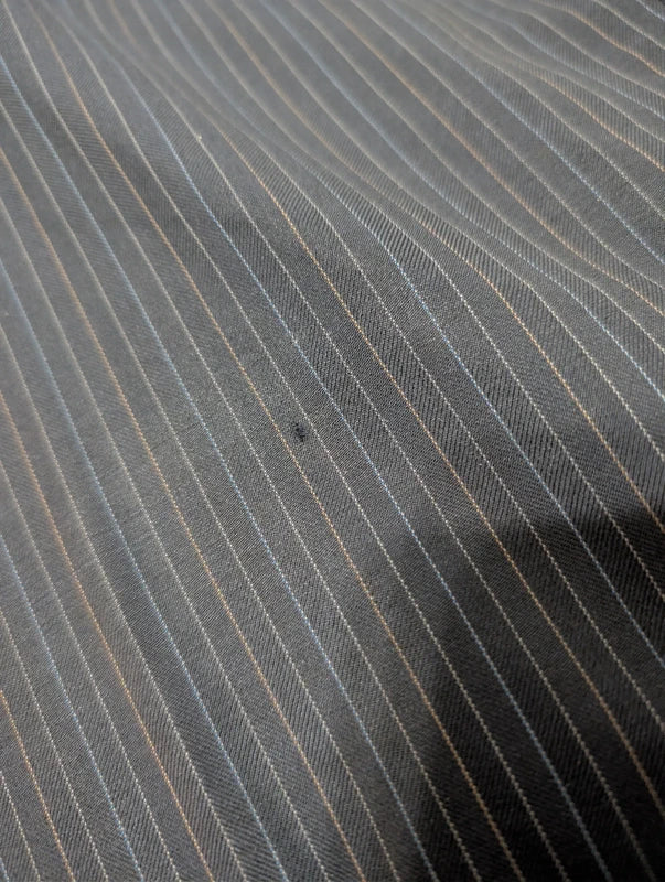 Fantastischer Nadelstreifenanzug aus Wolle