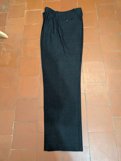 Classique costume gris en laine