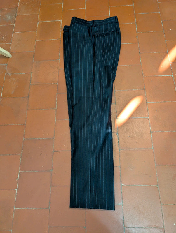 Merveilleux costume chalkstripe en flanelle