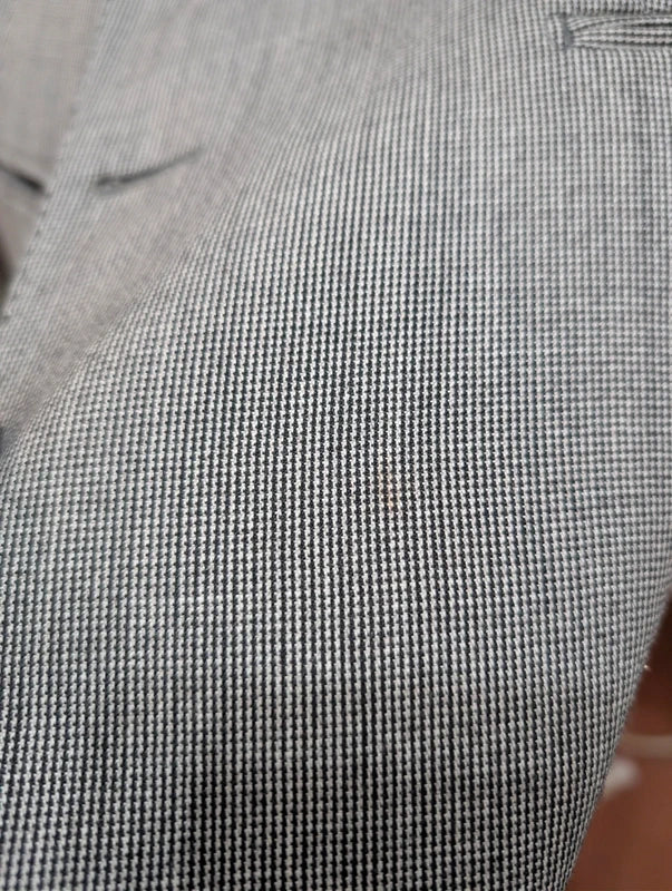 Prächtiger dreiteiliger Wollanzug