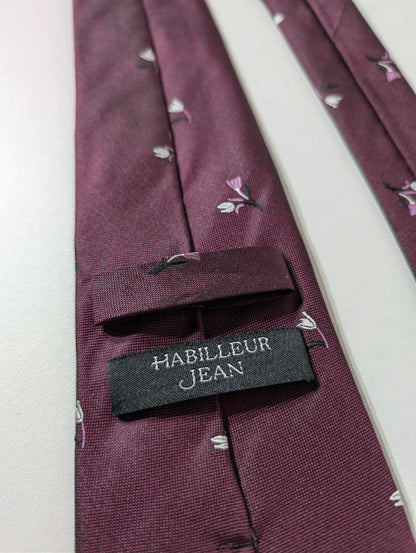 Cravate bordeaux avec rose