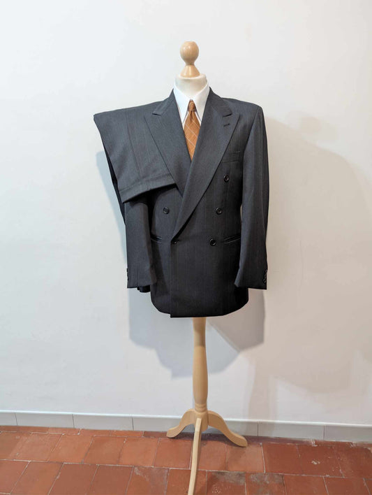 Terrifiant costume croisé pinstripe en laine