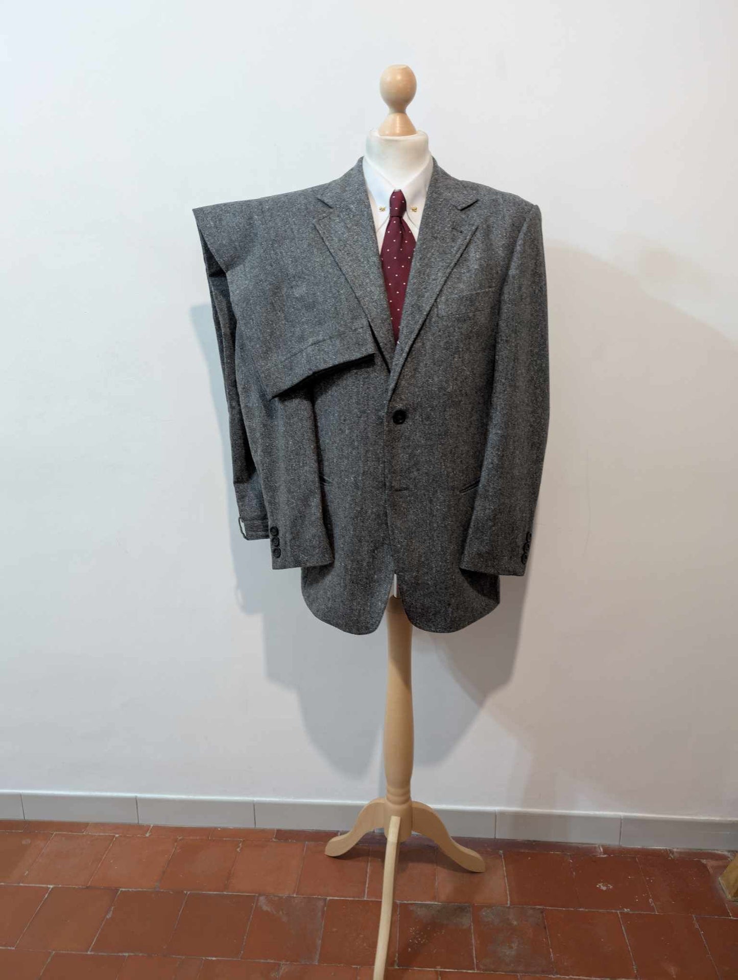 Rarissime costume gris en tweed