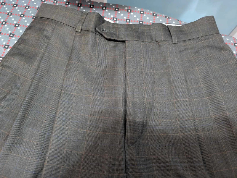 Size 40 High-waisted trousers