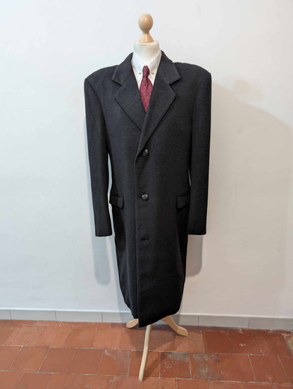 Phénoménal manteau de couleur gris anthracite en cachemire
