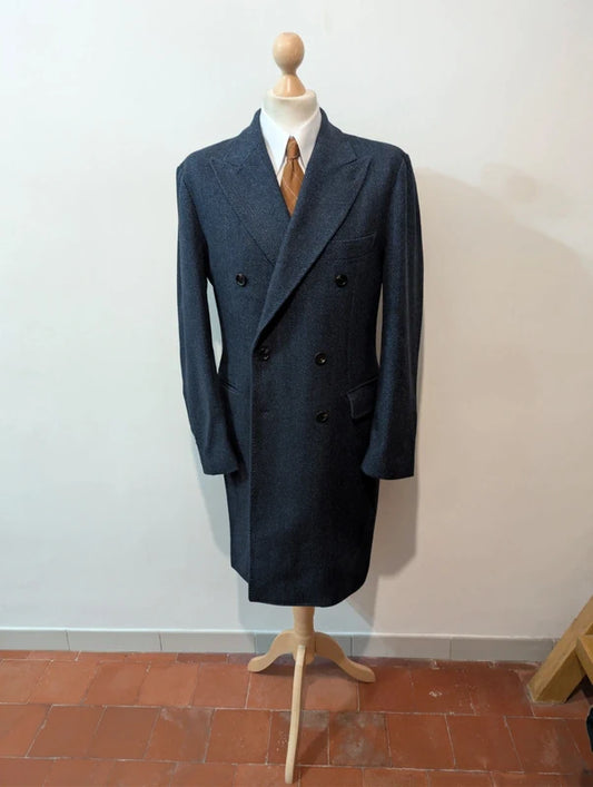 Sturdy navy blue double-breasted wool coat
