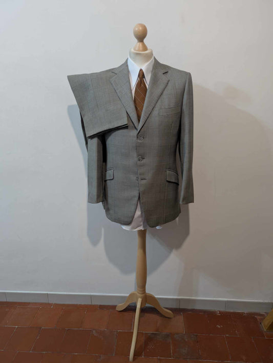 Excellent costume bespoke français