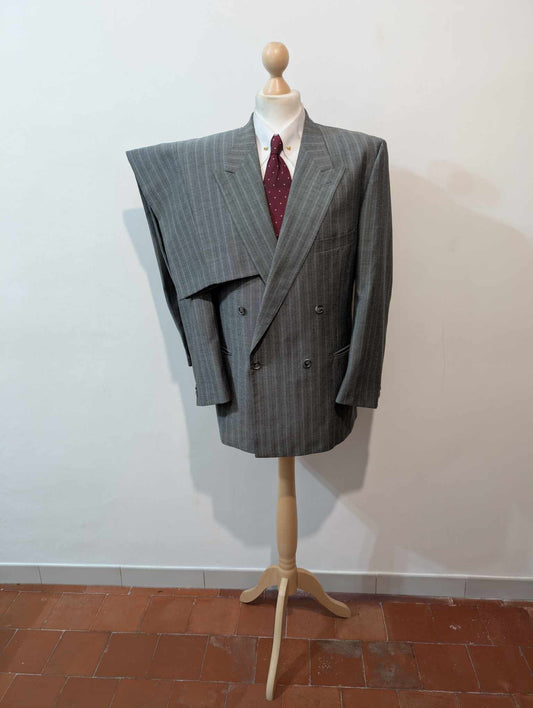 Ravissant costume croisé pinstripe