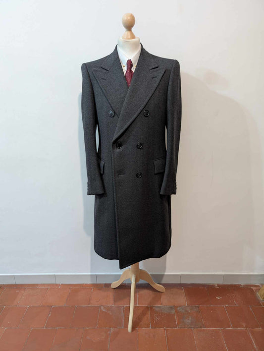 Fantastique manteau croisé de couleurs gris à motif chevron en tweed
