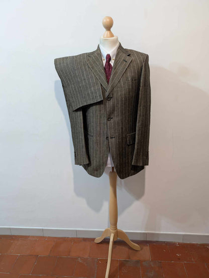Magnifique costume a rayures en lin