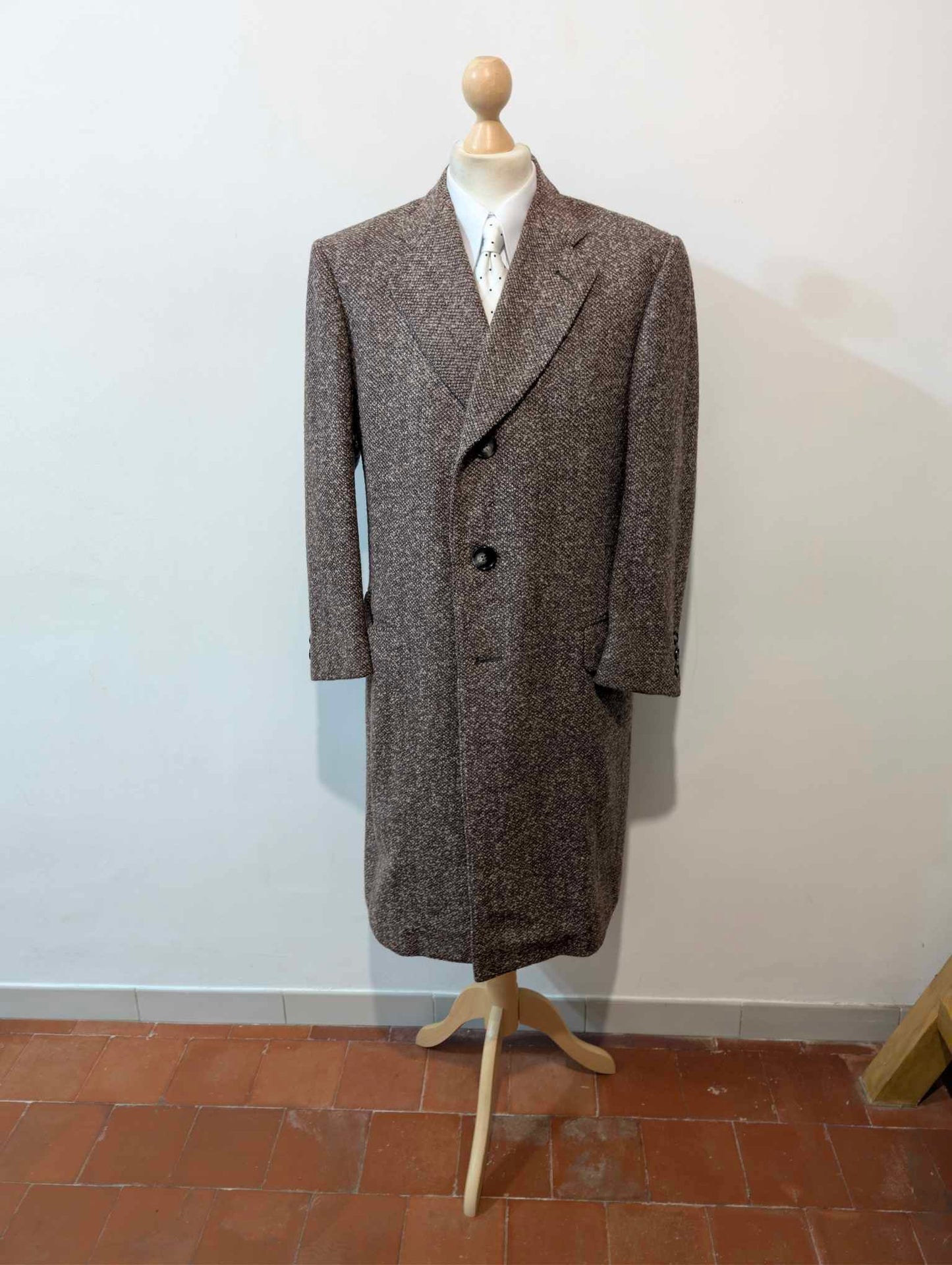 Élégant manteau marron en tweed