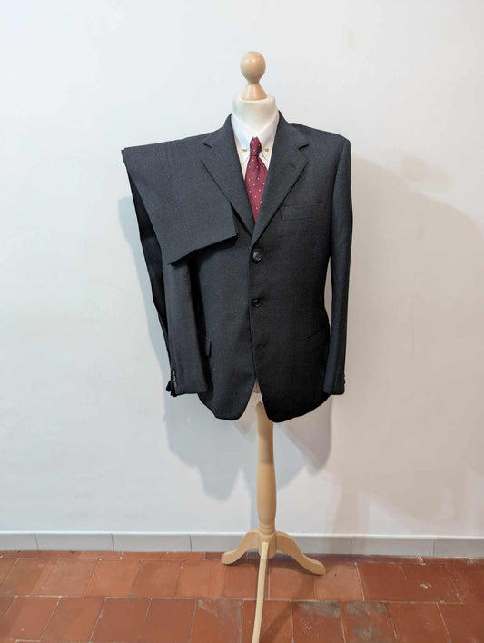 Classique costume gris en laine