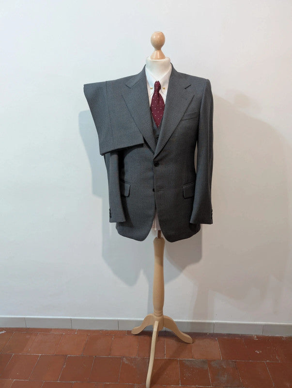 Magnifique costume 3 pièces gris en laine
