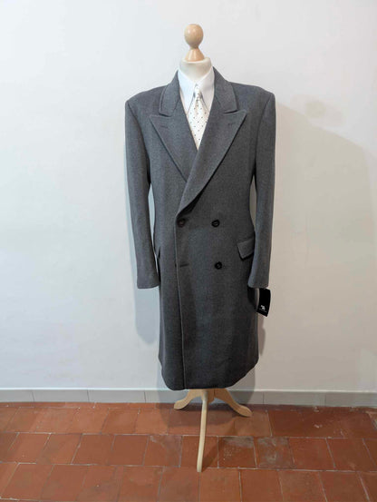 Atemberaubender grauer zweireihiger Wollmantel