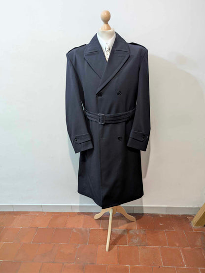 Prächtiger marineblauer Wollmantel