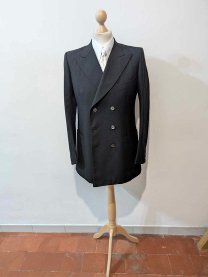 Beeindruckende, zweireihige Wolljacke