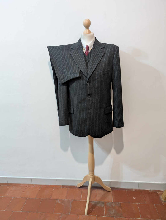 Mystérieux costume 3 pièces pinstripe en flanelle lourde
