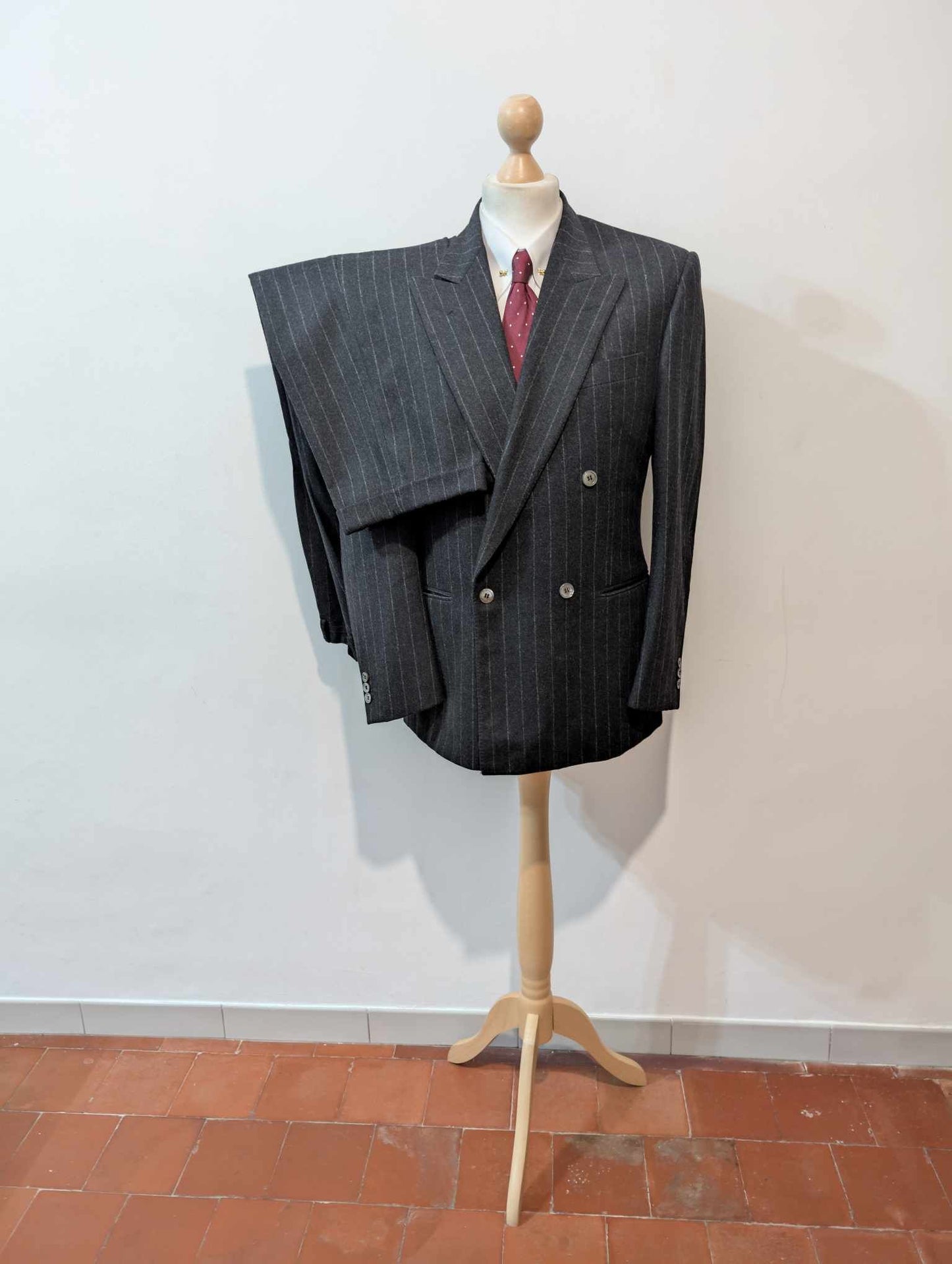 Vilain costume croisé chalkstripe en flanelle lourde