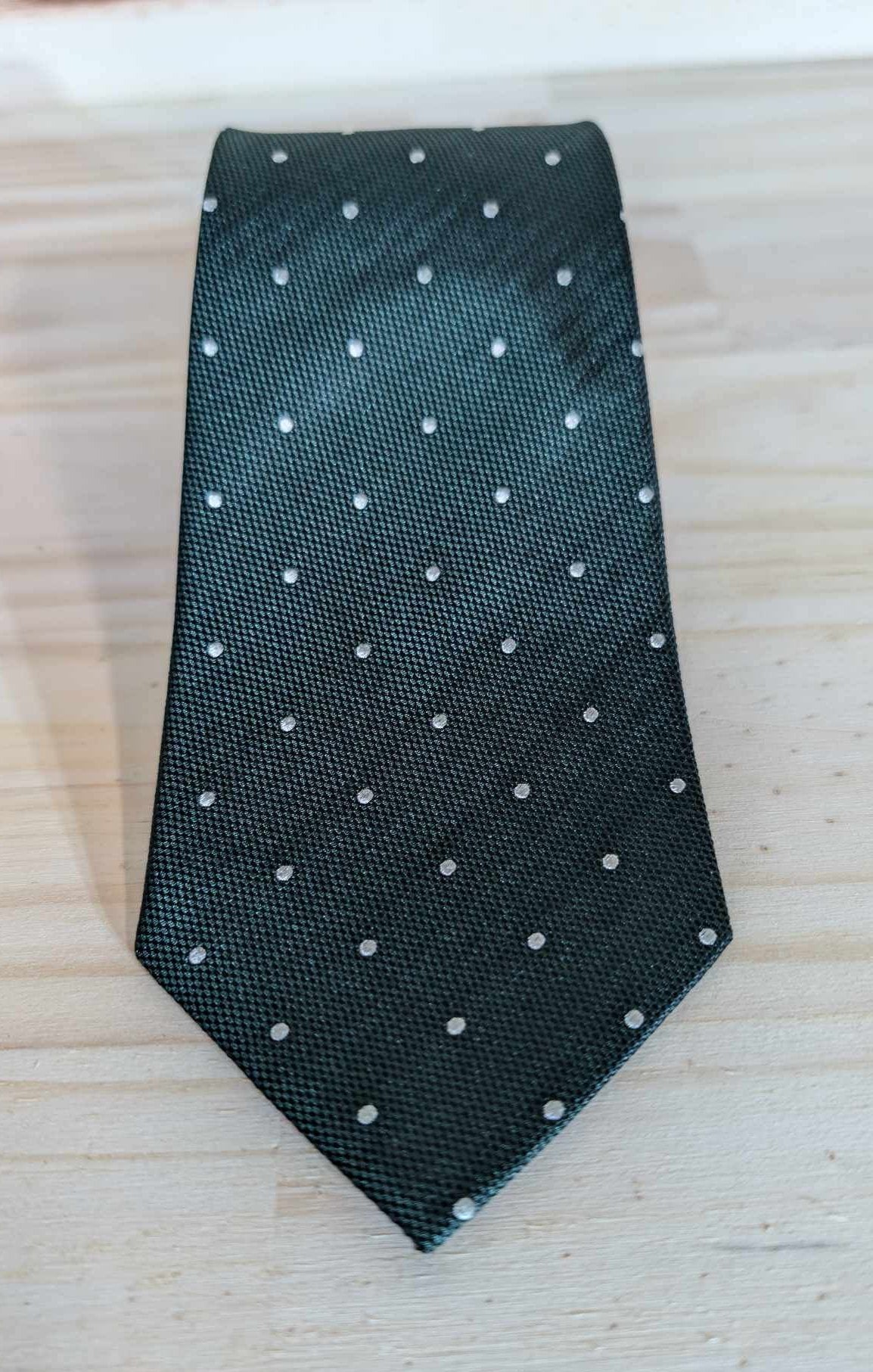 Green polka dot silk tie