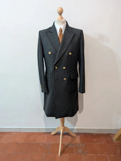 Schöner Wollpolomantel