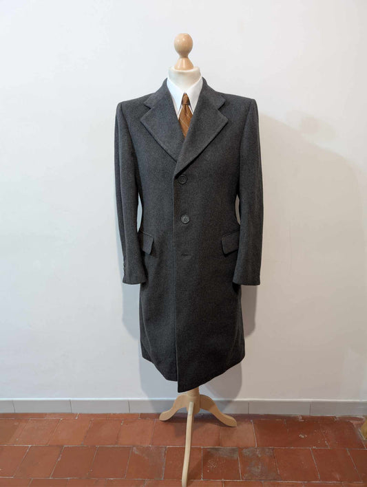 Classique manteau gris en laine